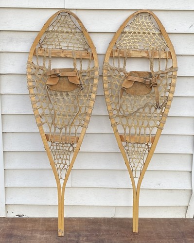 GREAT Vintage SNOWSHOES 42" x 14" +  Good LEATHER BINDINGS SNOW SHOES