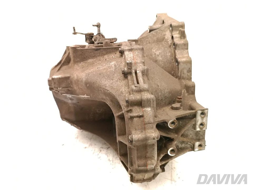 Toyota Auris 6 Speed Manual Gearbox 2.0 D-4D Diesel 93kW (126 HP) PYBZ-E 2007 - Image 3 of 4