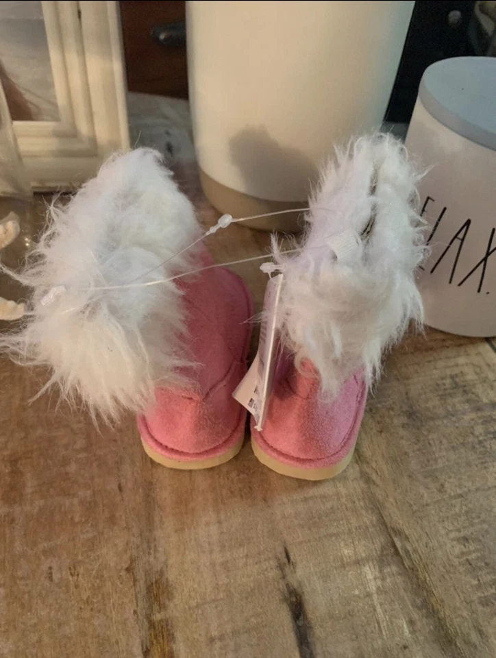 全新带标签 Gymboree 靴子,FUR,尺寸 03 粉红色 — 第 3/4 张图片