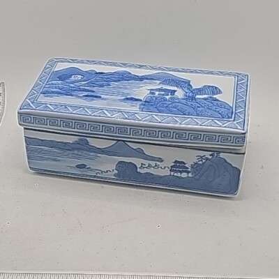 Oriental blue and white Box Porcelain Hand Painted Signed VTG Qianlong 