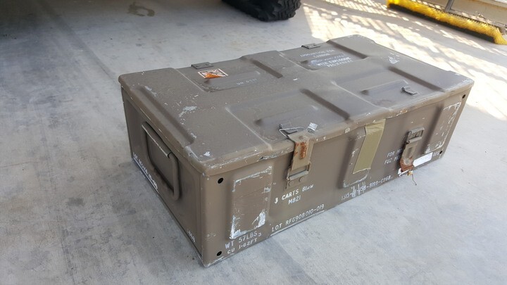 米軍　EXPLOSIVE MINES BOX Original Russian WWII PMD-6M Wooden Box Mine with Fuze and