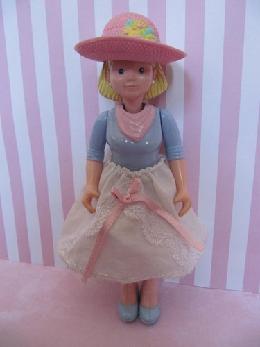 FISHER PRICE DREAM DOLLHOUSE People MOM DOLL in Garden Hat-STOFFROCK Kleidung