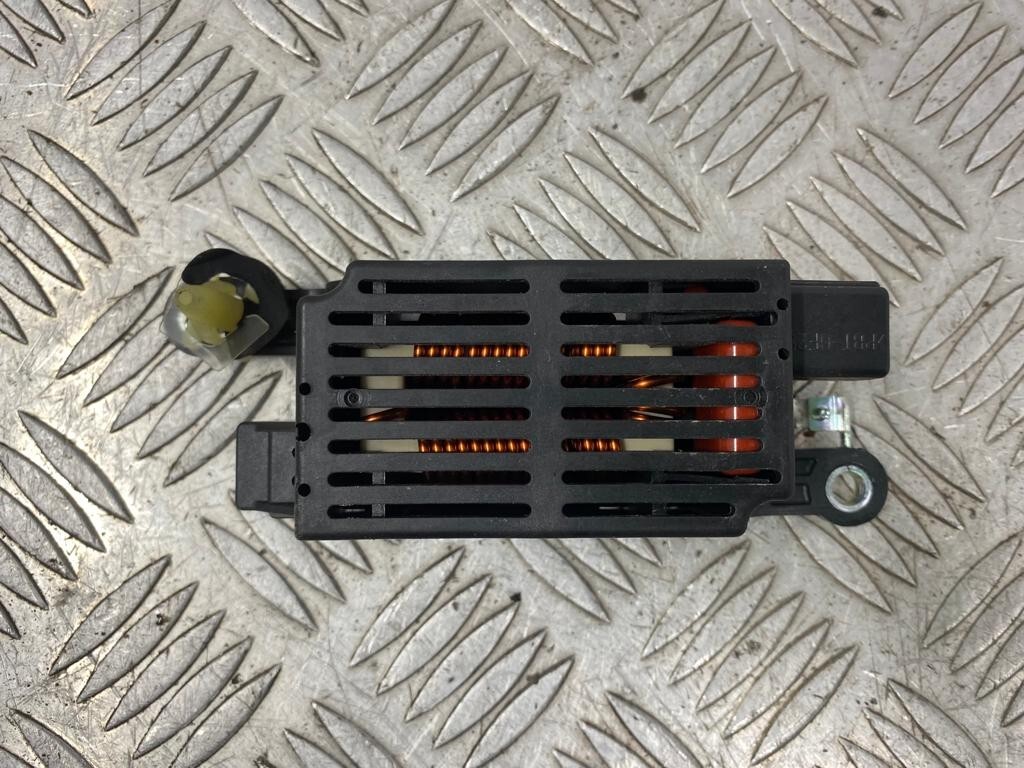 #67 Mazda 6 AUDIO NOISE FILTER AAF15218