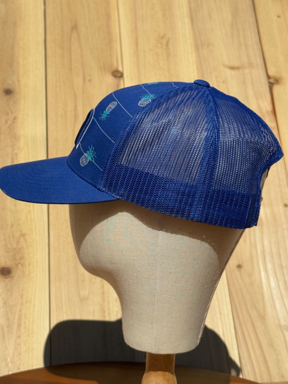 Travis Mathew Pineapple Print Snapback Trucker Me… - image 3