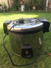 Buffalo Commercial Electric Rice Cooker for catering restaurants