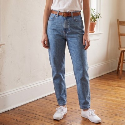 H&M High Rise Mom Jeans Women Size 8 Blue Light Wash Tapered Ankle Casual 90s