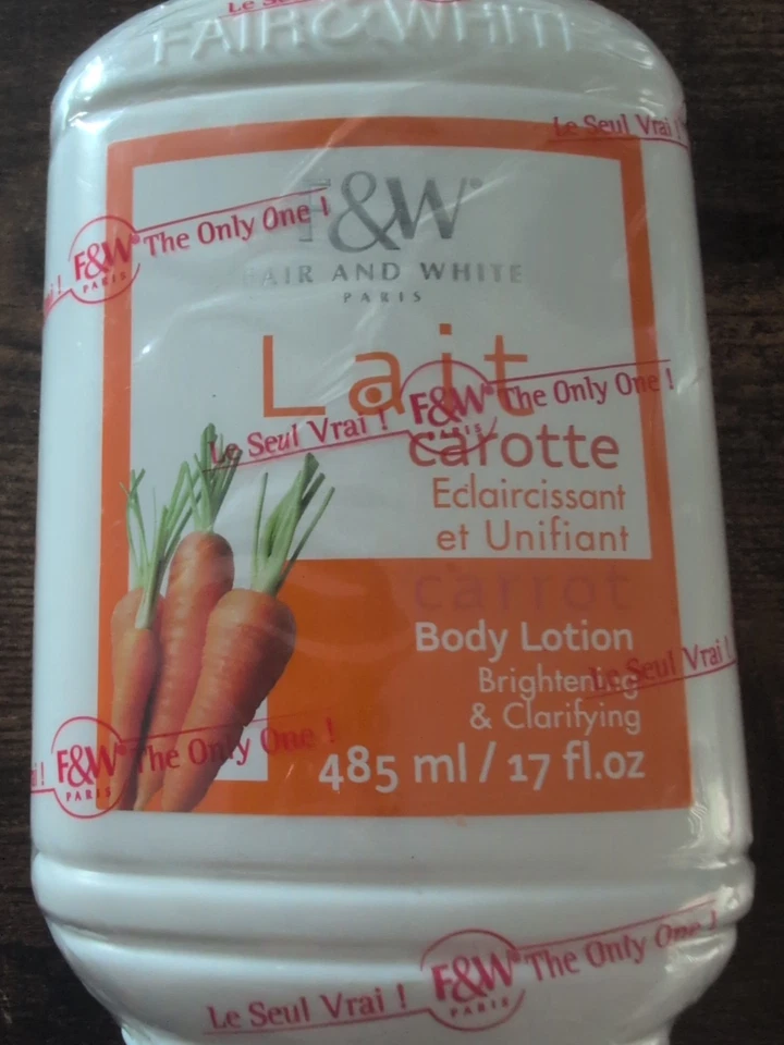 Loción hidratante de zanahoria Fair and White, Lait Carotte 17 FL oz Foto 3 de 4