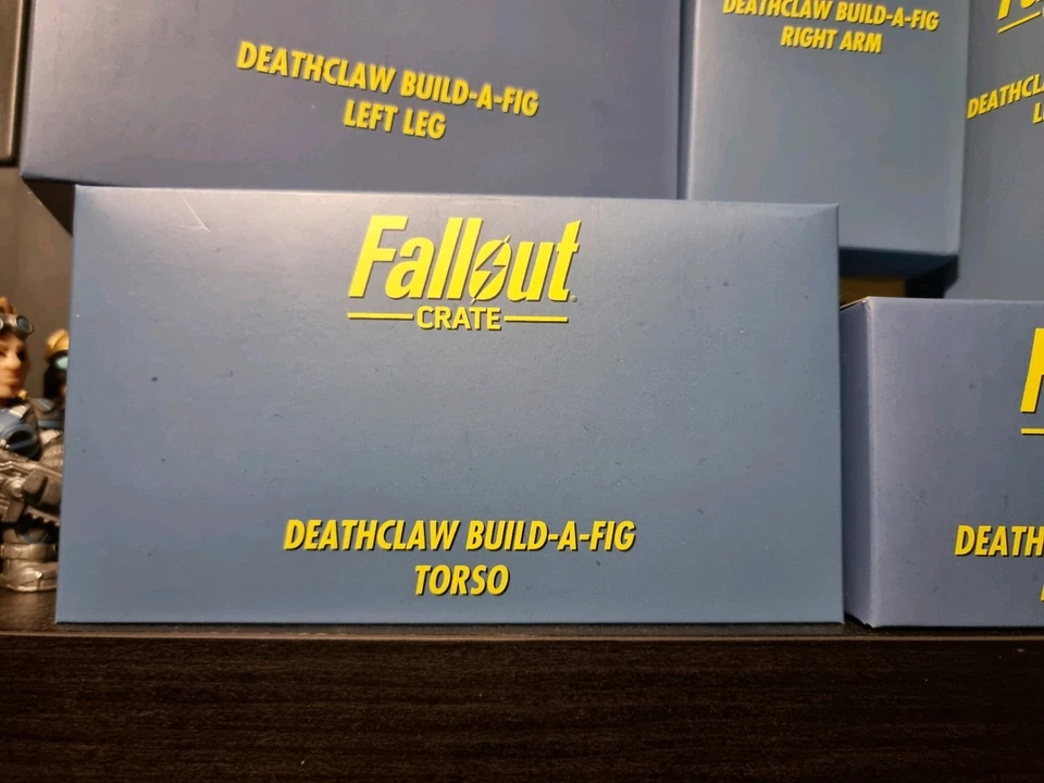 Fallout Loot Crate Deathclaw Build-a-figure Complete - Brand new - Boxed  - Image 2 of 4