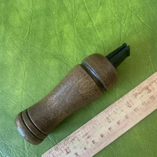 Vintage Unknown ? USA Wooden CROW Bird Game Call Wood Hunting Works Great Super