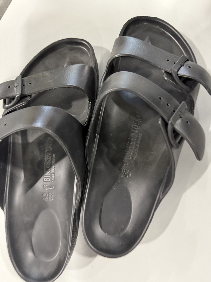 SIZE: MEN 10 - BIRKENSTOCK ARIZONA ESSENTIALS EVA SANDALS View 3