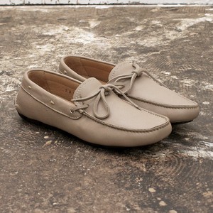 beige driving shoes