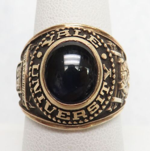 1970 10K GOLD YALLE UNIVERSITY MANS (JOHN ROBERTS) CLASS RING SIZE 8.75 - Picture 1 of 7