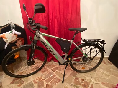 bicicletta elettrica \