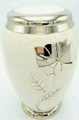 Adult Brass Cremation Urn for Ashes - Stunning White Monarch with Silver Rose - 第 2/3 張圖片