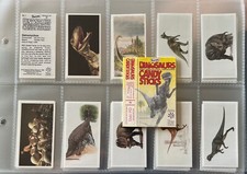 TREBOR BASSETT - JUEGO COMPLETO - DINOSAURIOS Y CRIATURAS PREHISTÓRICAS 1994 (48 cartas)