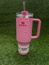 Stanley X Target Exclusive SWEET HEARTS PINK Valentine 40oz Tumbler IN HAND