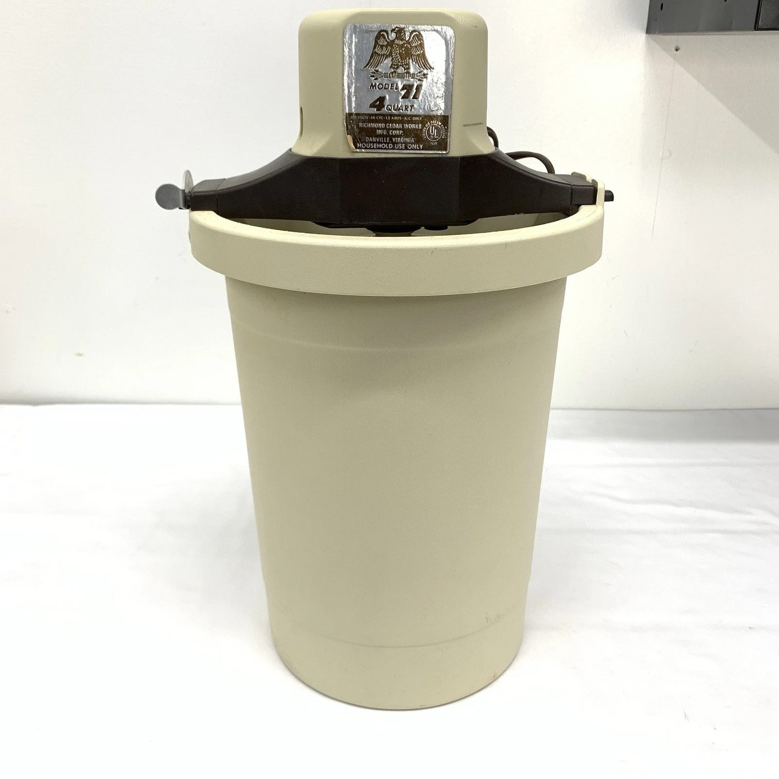 Richmond Cedar Works RCW Model 71 Ice Cream Maker 4 Quart
Opens in a new window or tab