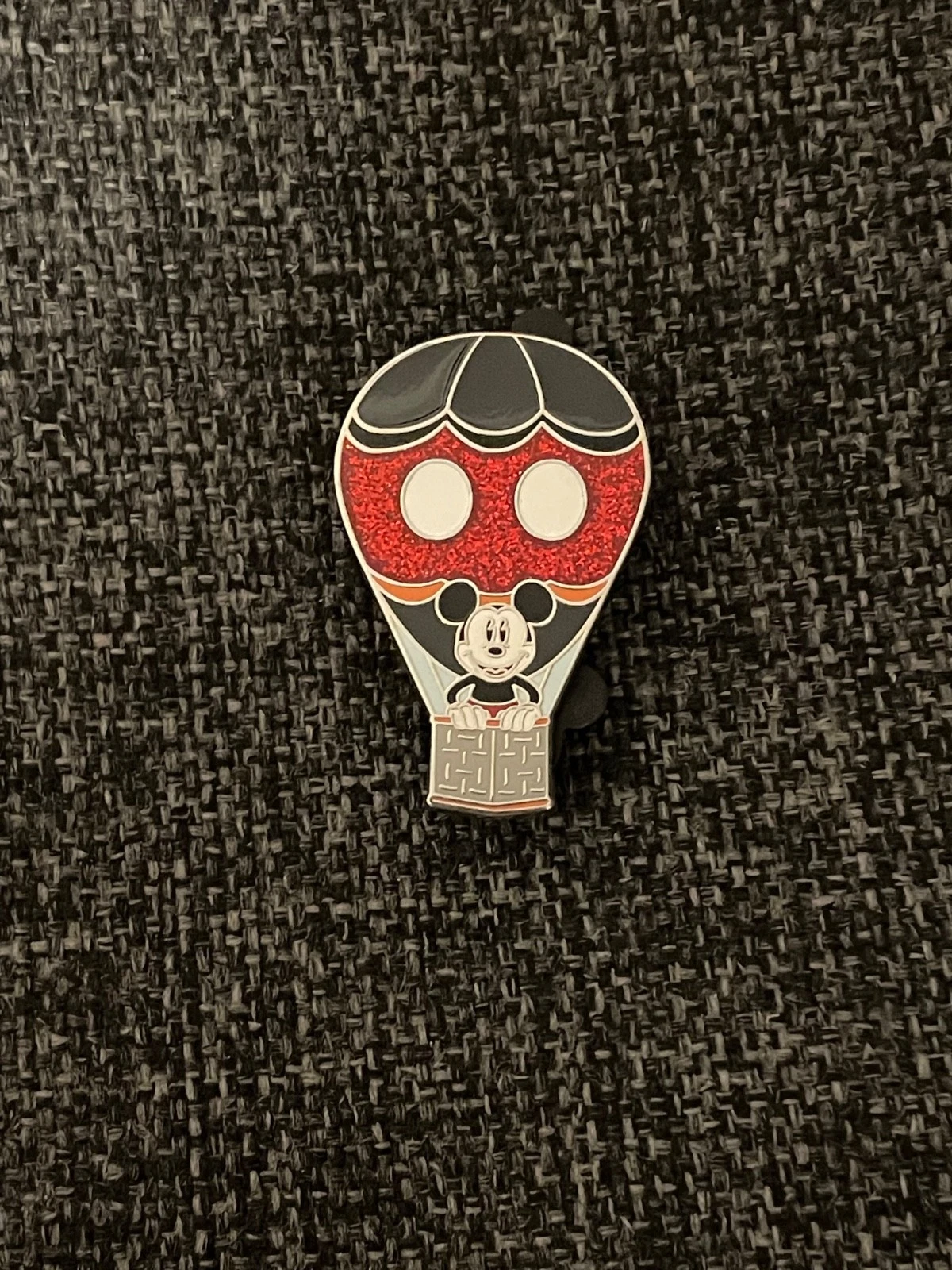 DISNEY CHARACTER HOT AIR BALLOON MICKEY MOUSE PIN