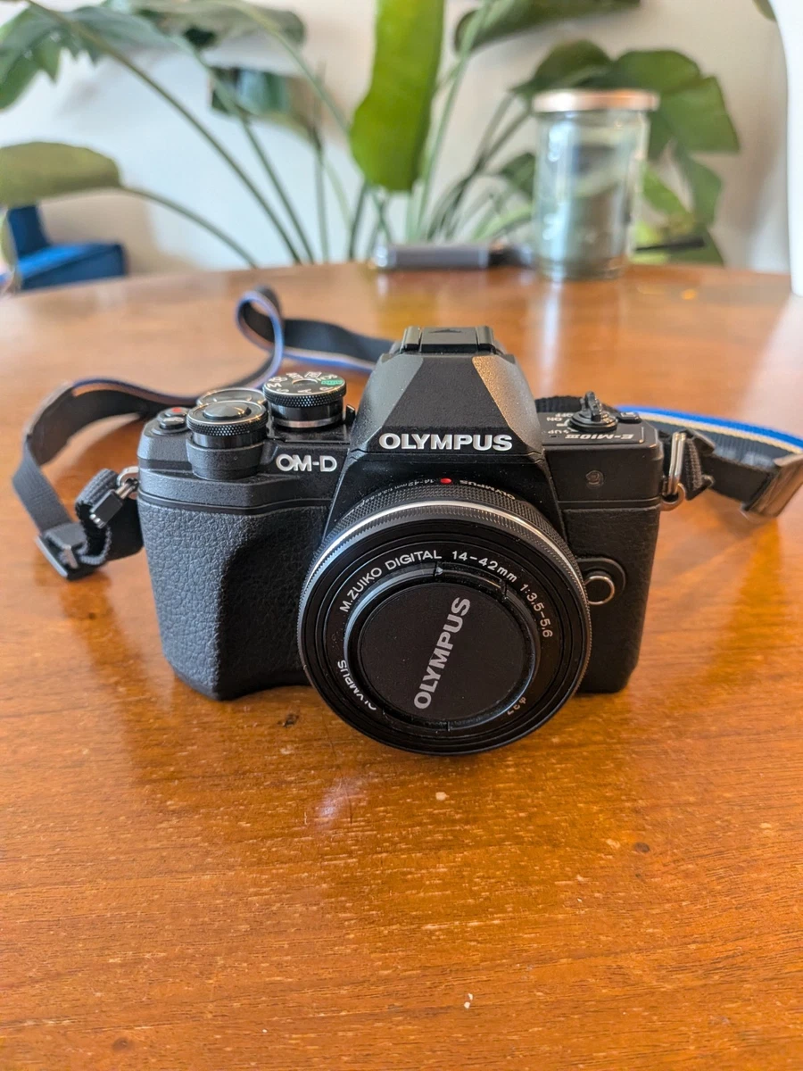 Olympus OM-D Olympus Om-D E-M10 Mark III Digital Cameras for sale