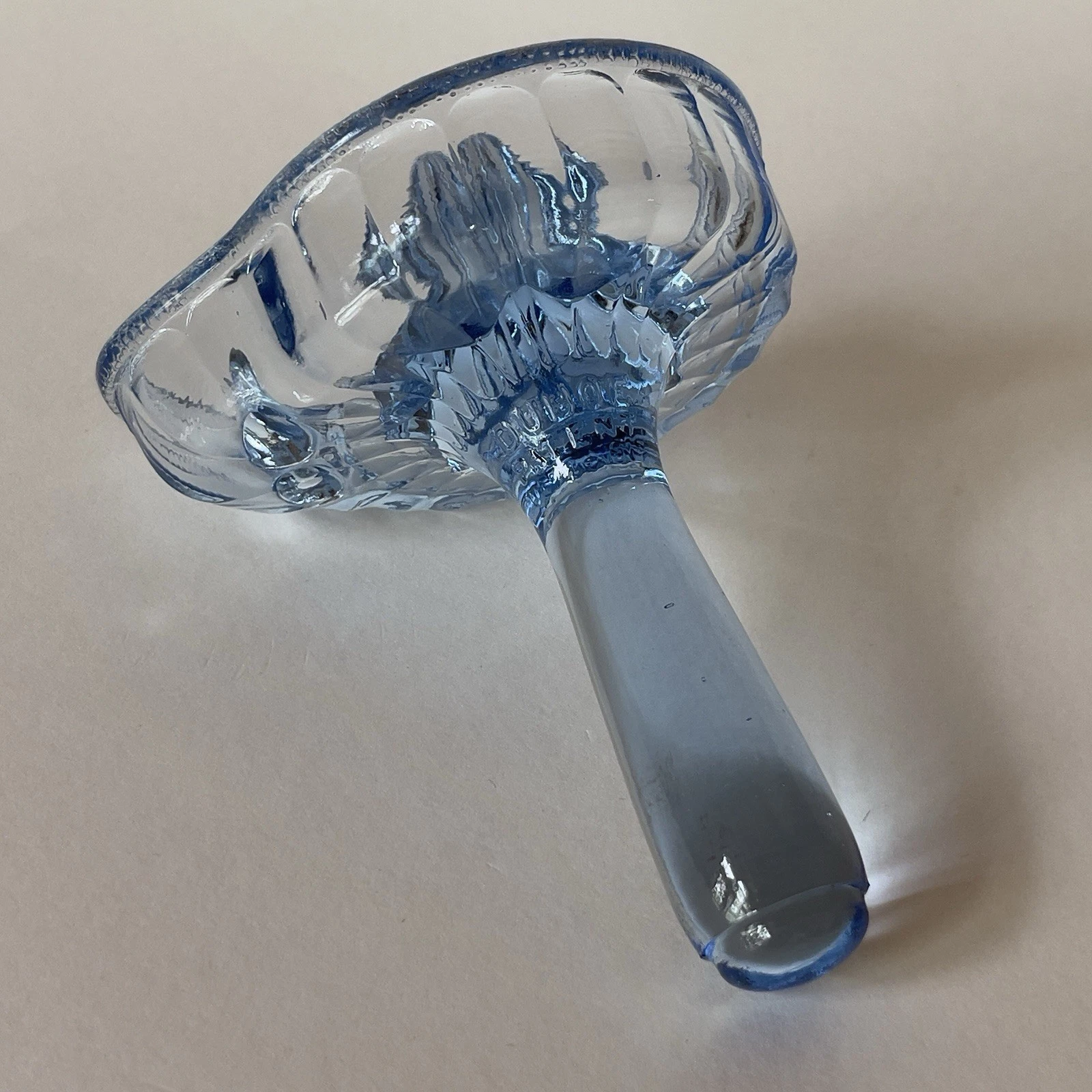 Vintage Ice Blue Glass Handheld Reamer Citrus Juicer Handle 11 Oz