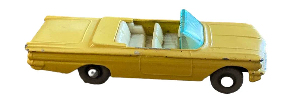 Lesney Matchbox No. 39 Pontiac Convertible Yellow Diecast - Image 2 of 4