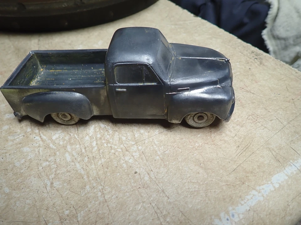 Studebaker Promo Pickup Truck Dealer National Products 1949 1950 1951 memorbilia - Image 2 of 4