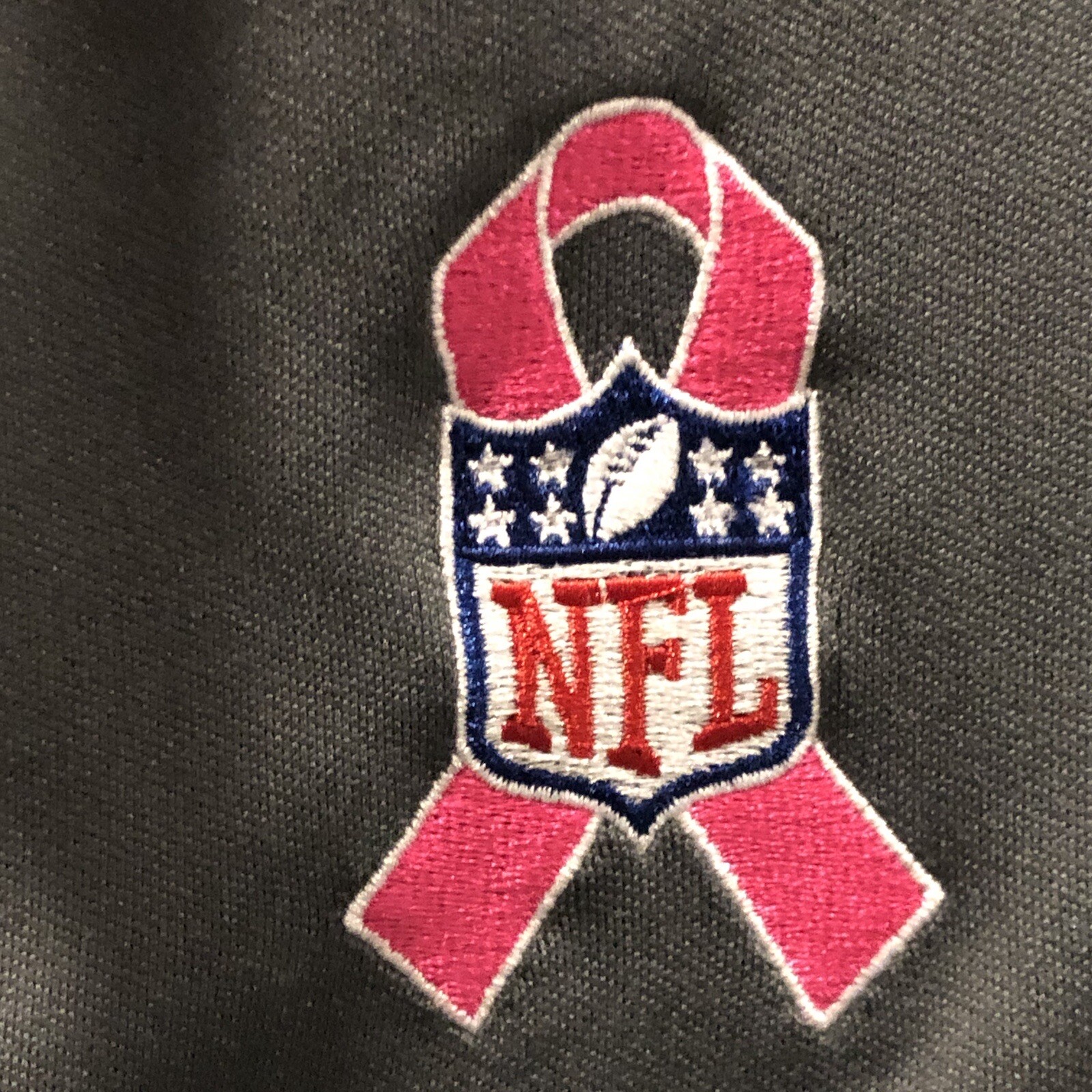 SACAI X NIKE Nike Golf da donna grigio rosa Dri Fit 1 3 zip con nastro NFL cancro al seno 7109