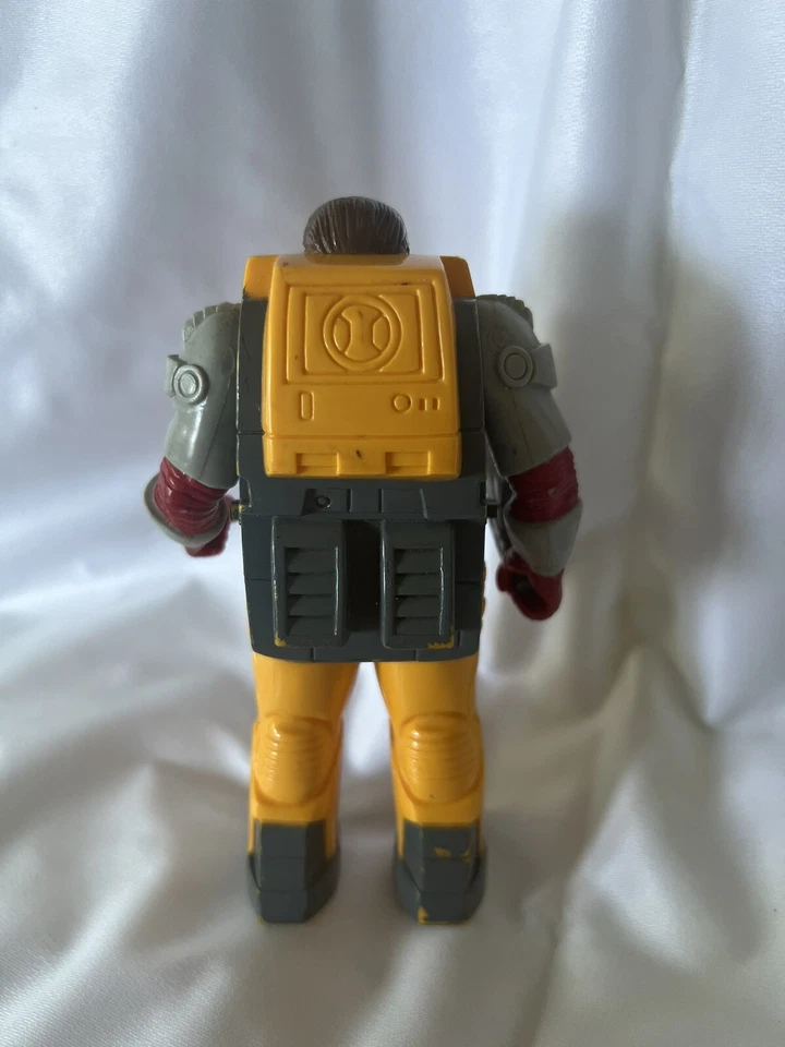 LANDMINE Transformers G1 Pretenders 1988 Vintage 80s Hasbro SHELL ONLY + Sword - Image 4 of 4