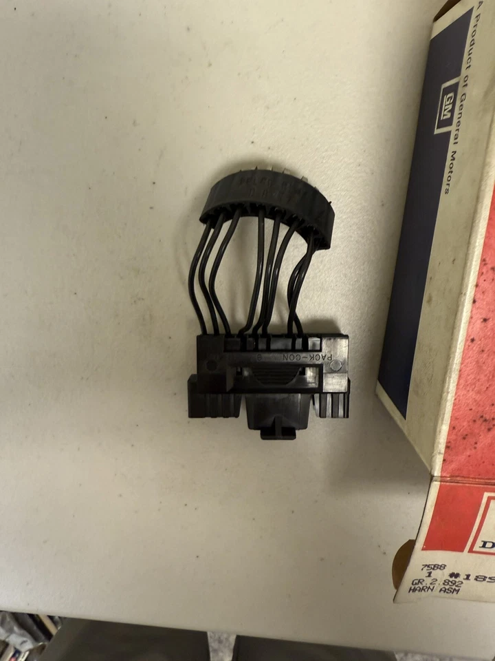 Arnés interruptor señal de giro ACDelco 1894851 para Chevrolet, GMC 1982 1983 P20 P30 Foto 2 de 4