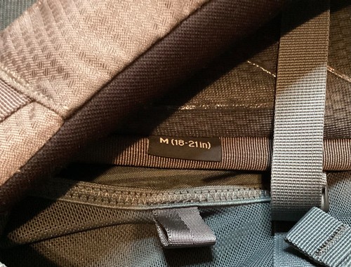 OSPREY ZENITH 88 MEDIUM (18-21 INCHES) GREEN HIKING CAMPING BACKPACK- VGPC - Picture 10 of 24