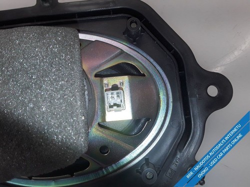 Nissan Almera Tino 2003 LHD 1.8i 85kW Front left door speaker - Picture 4 of 4