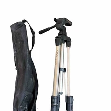 Quantaray QSX 2001 Camera Aluminum Tripod Silver/Black Rubber Feet