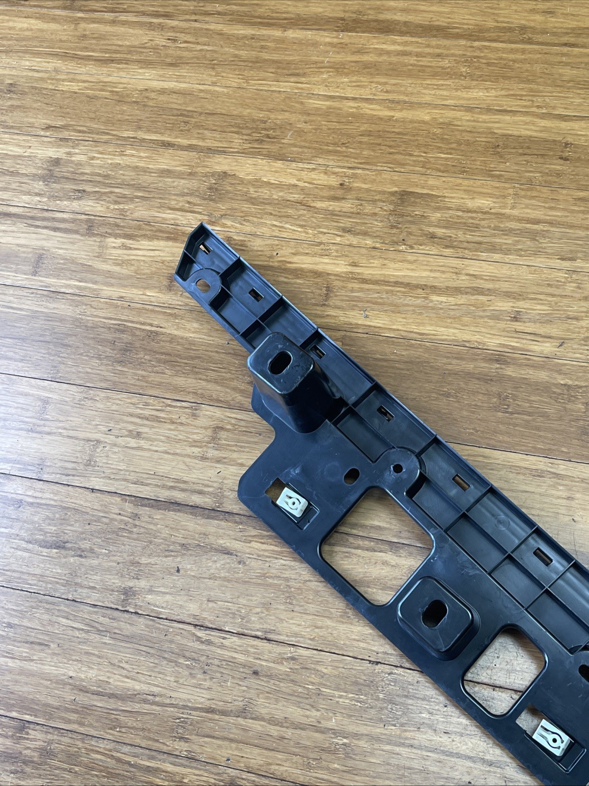 BMW i8 2015-2020 Rear Left Running board