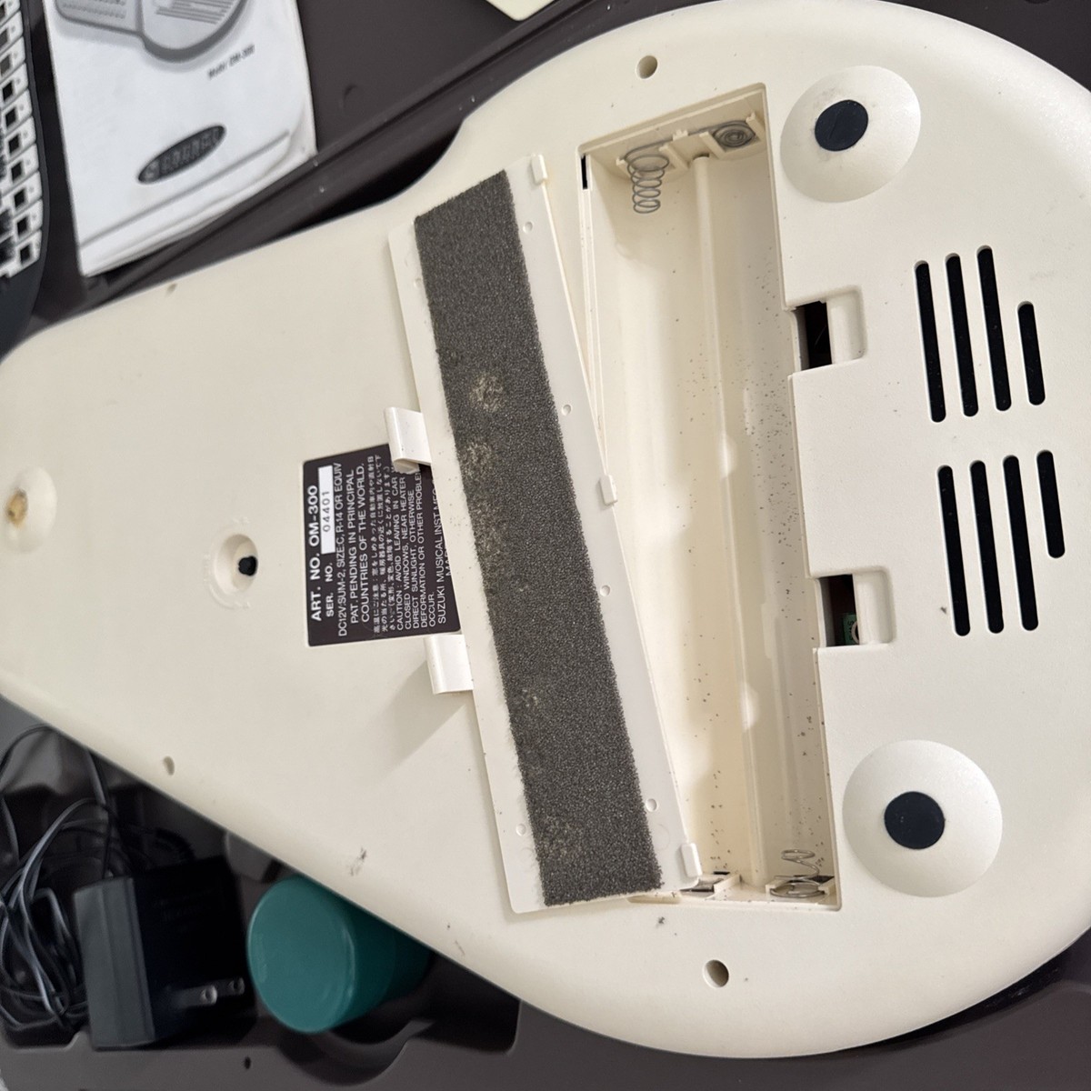 Vintage SUZUKI OMNICHORD OM-300 Synthesizer Case Overlays Power