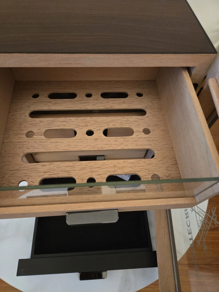 Montecristo Cabinet Humidor - Image 3 of 4