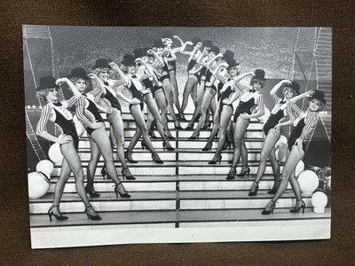 DDR Autogrammkarte - '' BALLETT DER STADTHALLE KARL MARX STADT '' - ALT
