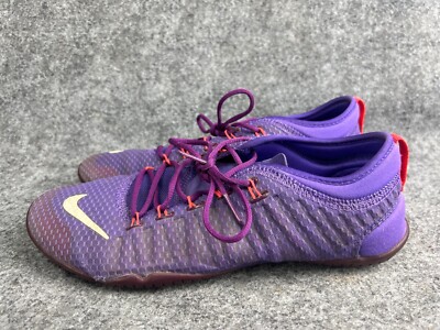 nike women's minimalist shoes