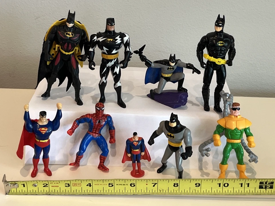 Lote de 9 figuras de acción vintage de DC COMICS - Superman Batman Spiderman Foto 2 de 4