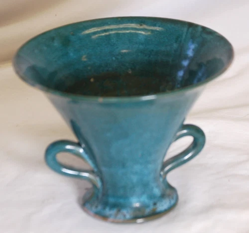 Daison Ware Art Pottery Drip Handle Vase