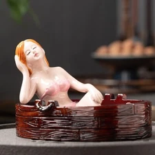 Luxe Sexy Bathing Lady Modern Muse Color-Changing Tea Artistry Tea Pet Ashtray