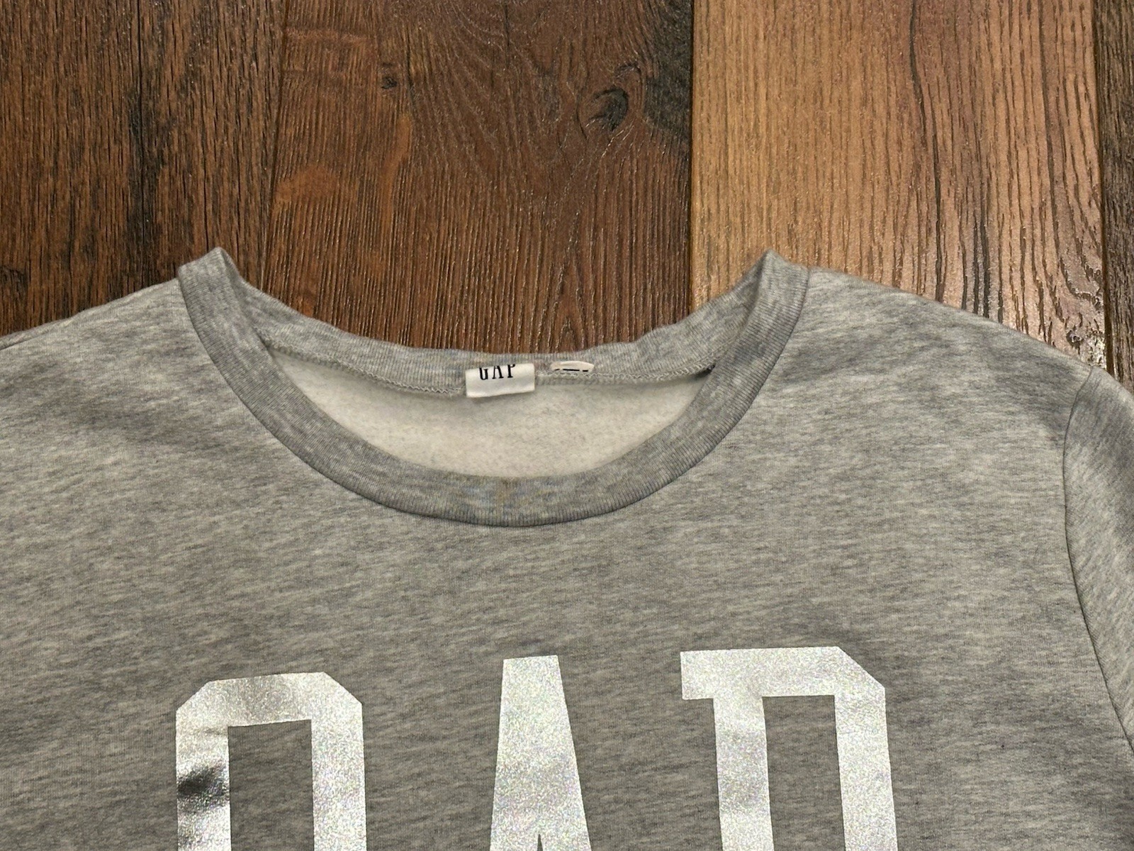 Women's GAP Gray Pullover Crew Neck Sweatshirt Si… - image 10