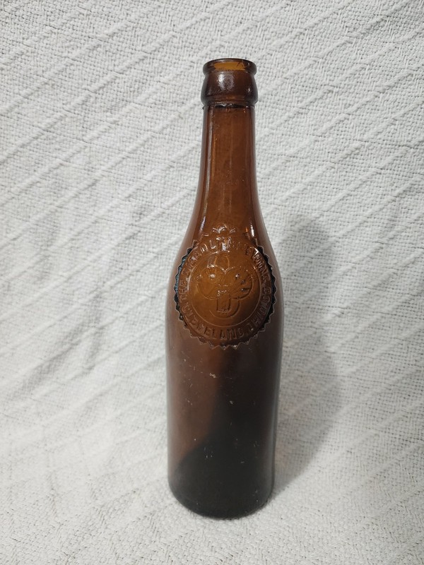 Antique Early 1900s Diebolt Brewing Co. Cleveland, Ohio Embossed Amber Bottle