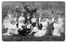 Antique Early 1900s - Group of Friends Photo - Real Photo Postcard (UnPosted)