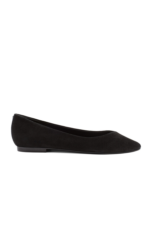 The Pointed Flat in Black, by Part & Parcel