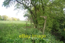 Photo 6x4 Fingerposts for the Sussex Border Path, Hammond's Farm Red Hous c2010
