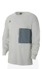 nike acg long sleeve pocket tee
