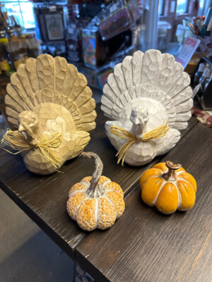 Resin Pumpkin With Curly Stem