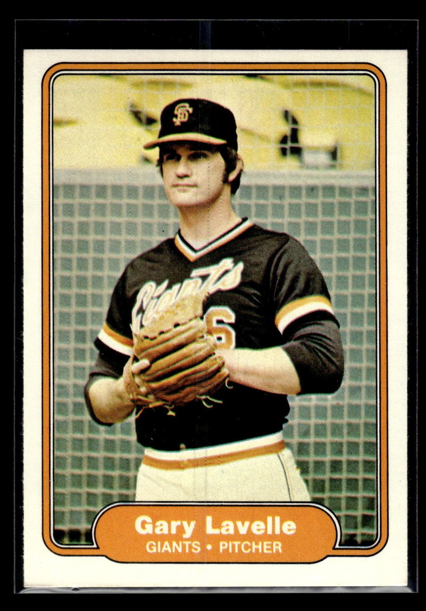 1982 Fleer #392 Gary Lavelle 