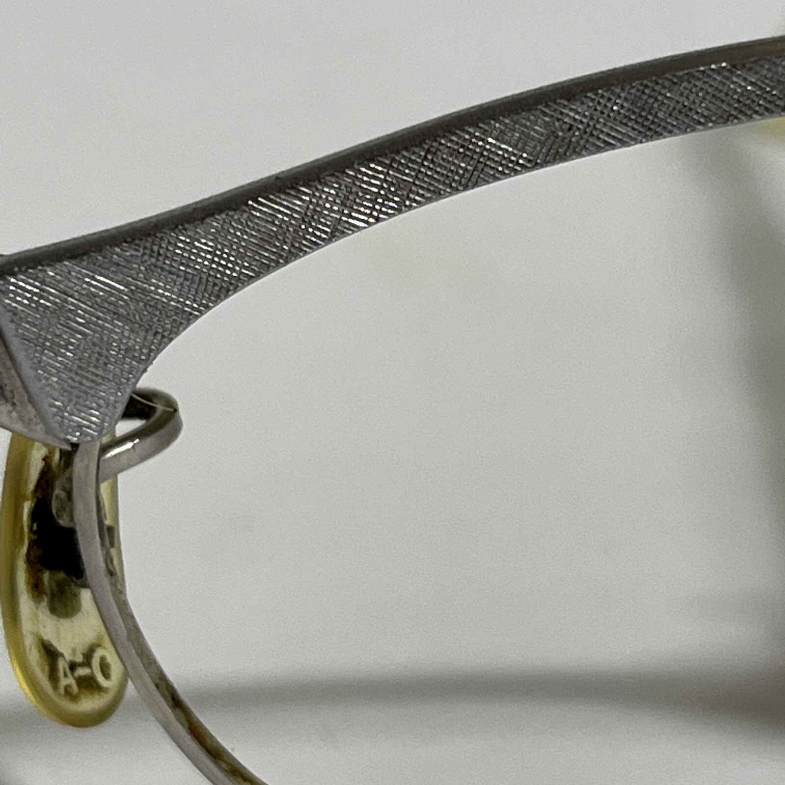 Vintage Aluminum Eyeglass Frames With Case Artcraft 4… Gem