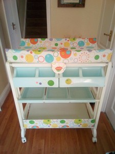 babyco change table